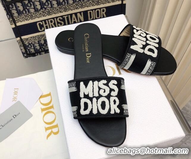 Pretty Style Dior Dway Flat Slides Sandal in Embroidered Cotton and Miss Dior Motif Black 814019