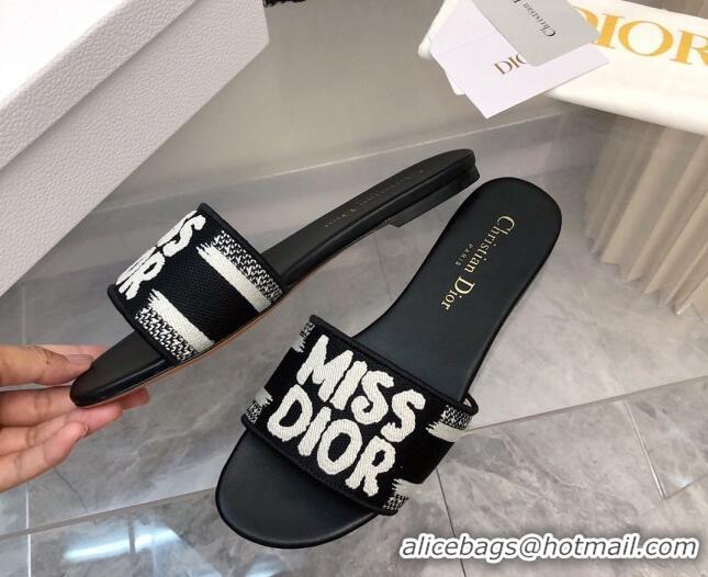 Pretty Style Dior Dway Flat Slides Sandal in Embroidered Cotton and Miss Dior Motif Black 814019