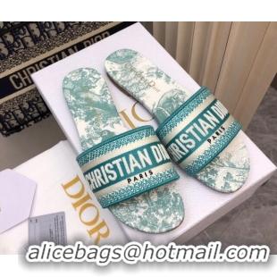 Classic Hot Dior Dway Flat Slides Sandal in Embroidered Cotton and Toile de Jouy Sauvage Motif Light Green 814021