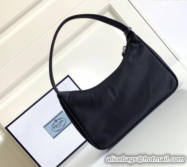 Market Sells Prada Re-Nylon Re-Edition 2000 Mini Bag 1NE515 Black/Red 2023