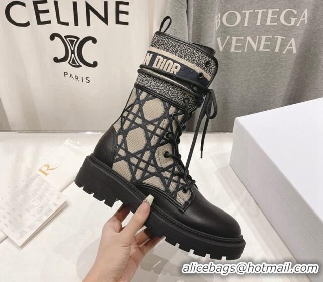 Good Quality Dior D-Major Ankle Boots in Black Calfskin with Beige Embroidered Cannage Cotton 905009