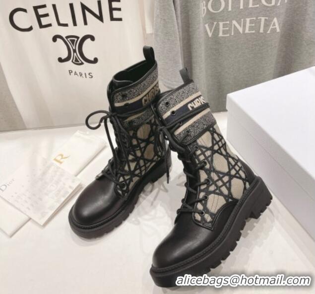 Good Quality Dior D-Major Ankle Boots in Black Calfskin with Beige Embroidered Cannage Cotton 905009