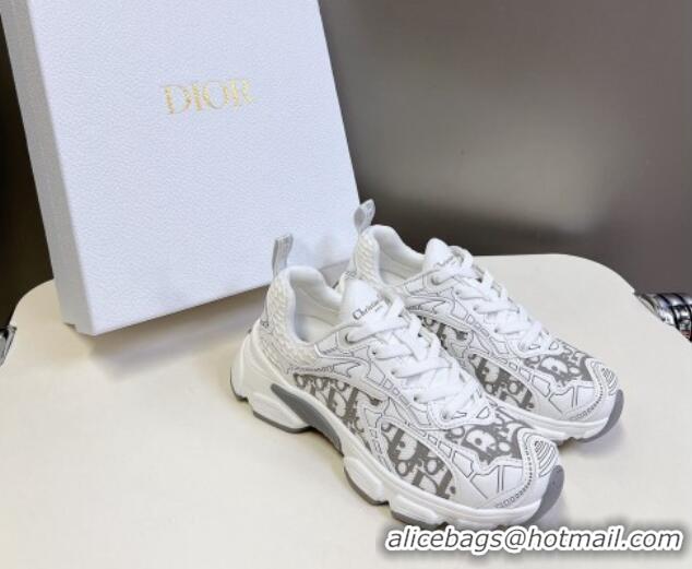 Pretty Style Dior Vibe Sneakers in Mesh Printed with Oblique Motif and Leather-Effect Panels White/Grey 905051