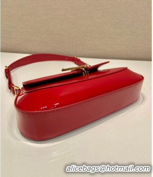 Famous Brand Prada Patent Leather shoulder bag 1BD345 Red 2024