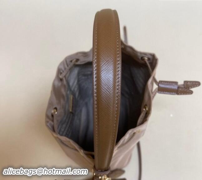 Market Sells Prada Re-Edition 1978 Re-Nylon Bucket mini-bag 1BE067 Dusty Nude 2024