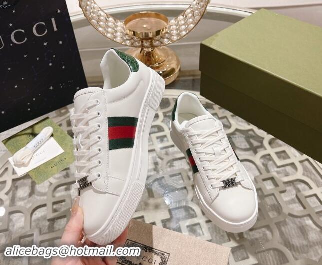 Sumptuous Gucci Ace Sneakers with Web in Calf Leather White 814115