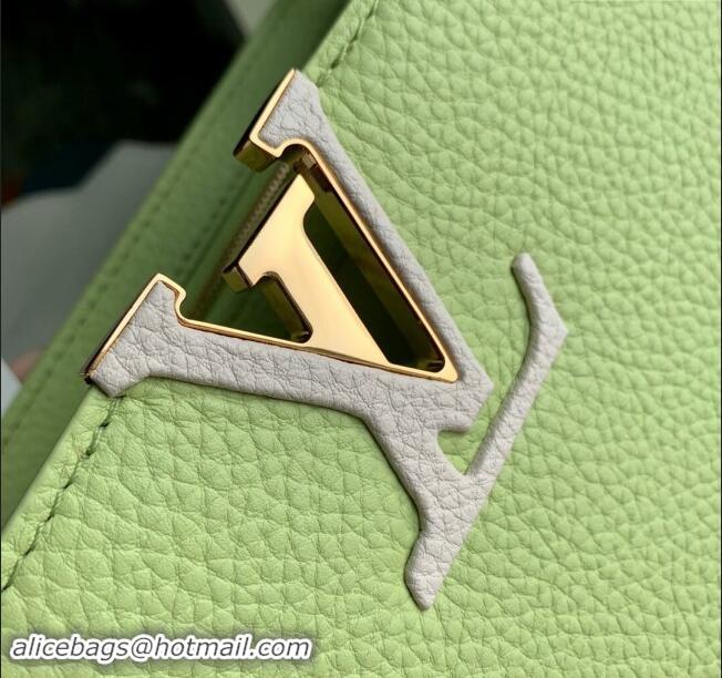 Best Grade Louis Vuitton Capucines MM Bag in Taurillon Leather M21689 Green 2024