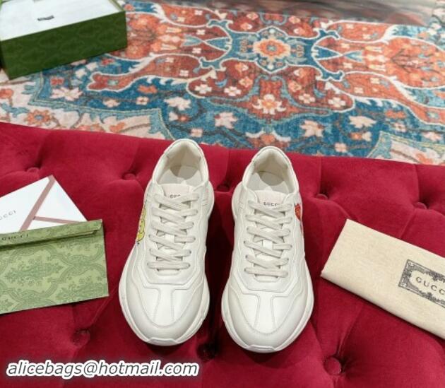 Trendy Design Gucci Rhyton Sneakers in Ivory White Leather with Fire Print 906105