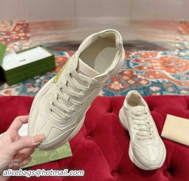 Trendy Design Gucci Rhyton Sneakers in Ivory White Leather with Fire Print 906105