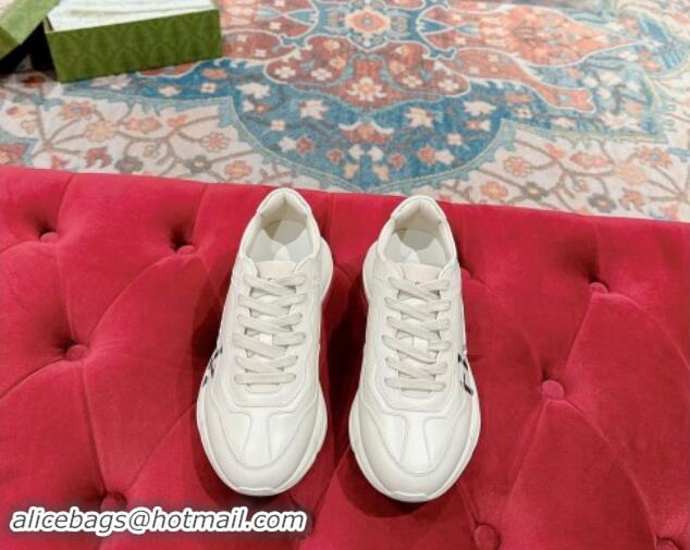 Durable Gucci Rhyton Sneakers in Ivory White Leather with Letter Print 906113