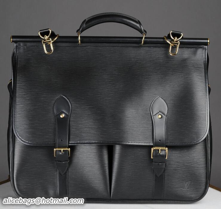 Top Design Louis Vuitton Epi Leather Sac Chasse Bag M41141 Black