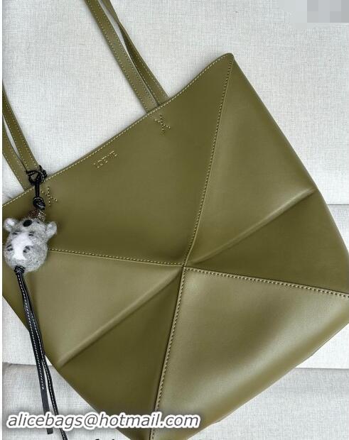 Top Grade Loewe Medium Puzzle Fold Tote Bag in shiny calfskin L0059 Olive Green (With Charm) 2024