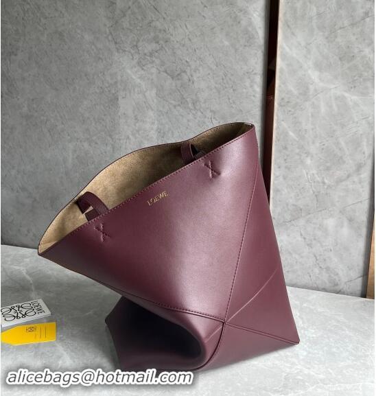 Best Product Loewe Medium Puzzle Fold Tote Bag in shiny calfskin L0059 Dark Burgundy 2024