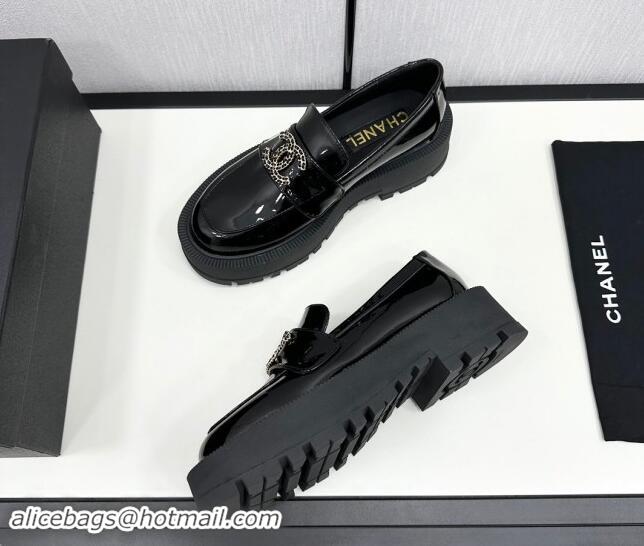 Stylish Chanel Patent Calfskin Loafers CH82901 Black 082901