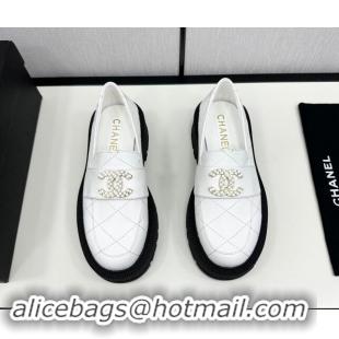 Grade Quality Chanel Quilted Calfskin Loafers CH82902 White 082902