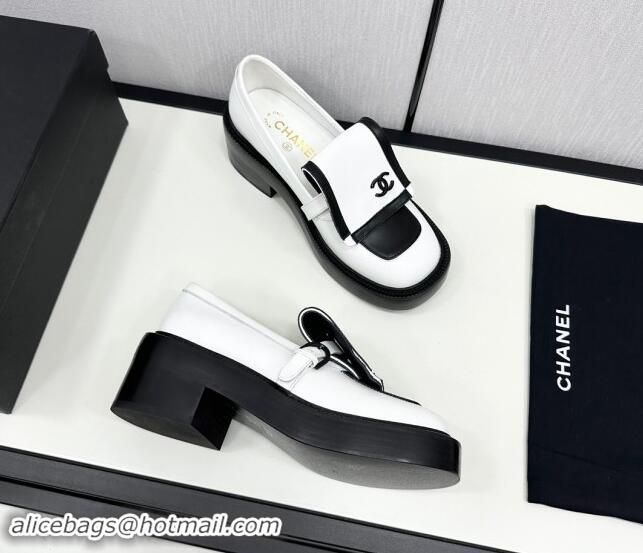 Good Product Chanel Calfskin Loafers CH82909 Black/White 082909