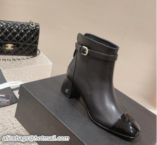 Perfect Chanel Calfskin & Patent Heel Ankle Boots with Pearls Buckle Black 909035