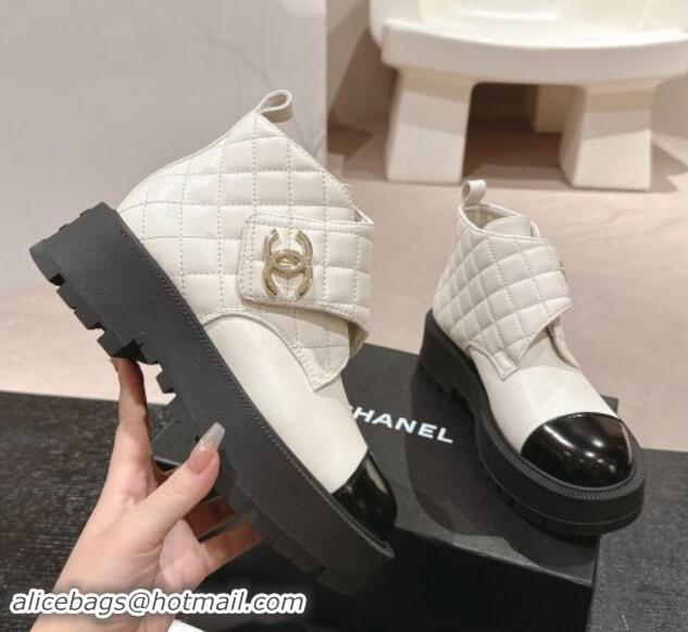 Best Product Chanel Quilted Calfskin & Patent Lace-up Platform Ankle Boots White 909042