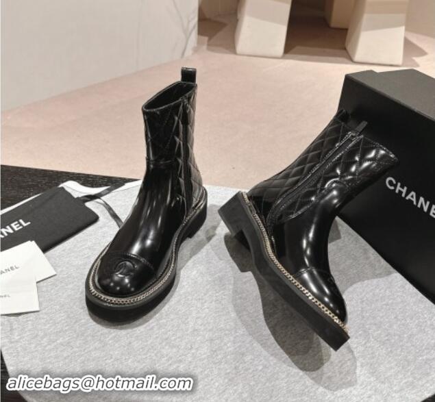 Shop Duplicate Chanel Patent Quilted Calfskin Ankle Boots with Logo Stud and Chain Black 909057