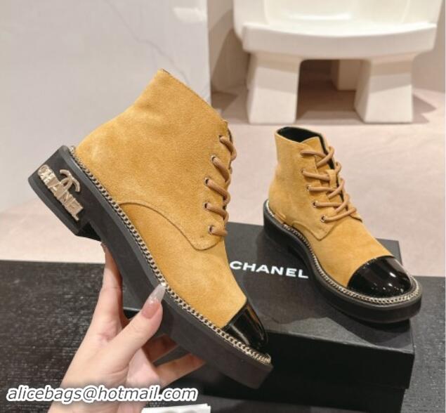 Good Quality Chanel Suede Lace-up Ankle Boots with Logo Stud and Chain Yellow 909064