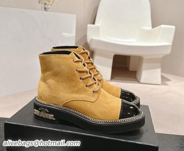 Good Quality Chanel Suede Lace-up Ankle Boots with Logo Stud and Chain Yellow 909064