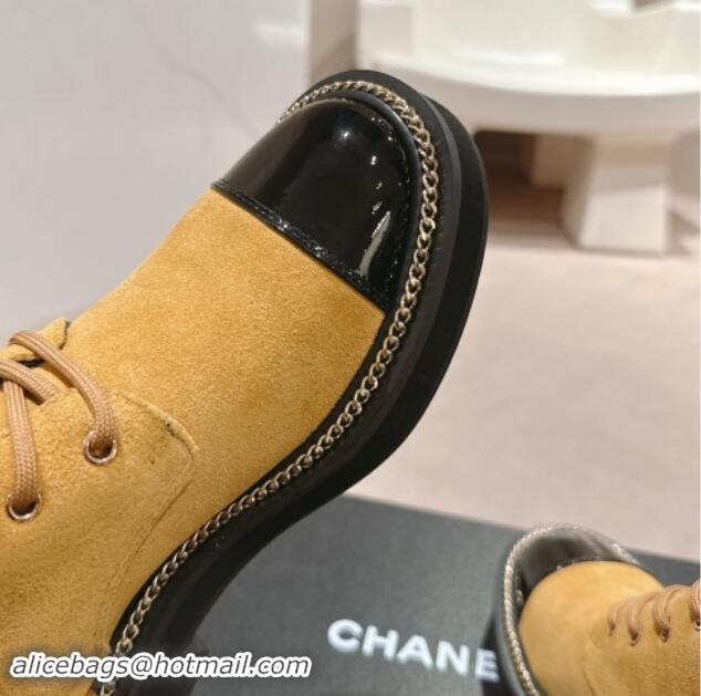 Good Quality Chanel Suede Lace-up Ankle Boots with Logo Stud and Chain Yellow 909064