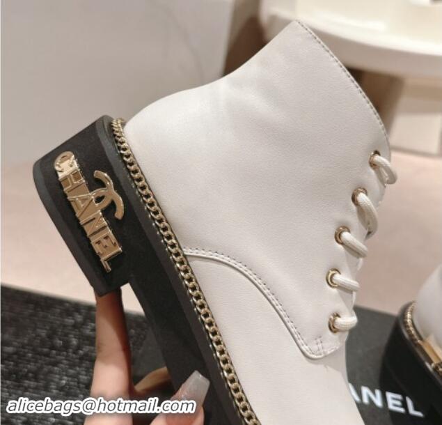 Luxury Discount Chanel Smooth Calfskin Lace-up Ankle Boots with Logo Stud and Chain White 909066