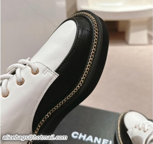 Popular Style Chanel Quilted & Calfskin Lace-up Shoes with Logo Stud and Chain White 909070