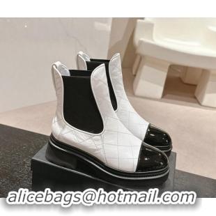 Grade Quality Chanel Quilted Calfskin Chelsea Platform Ankle Boots White 909088