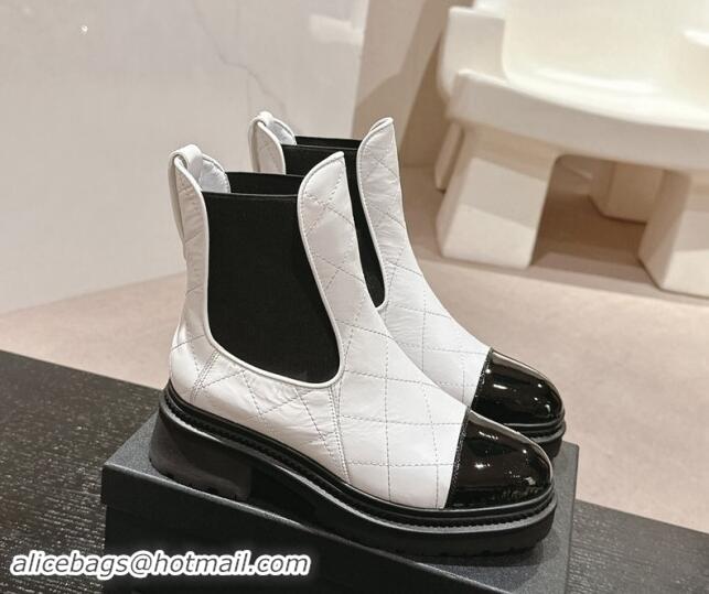 Grade Quality Chanel Quilted Calfskin Chelsea Platform Ankle Boots White 909088