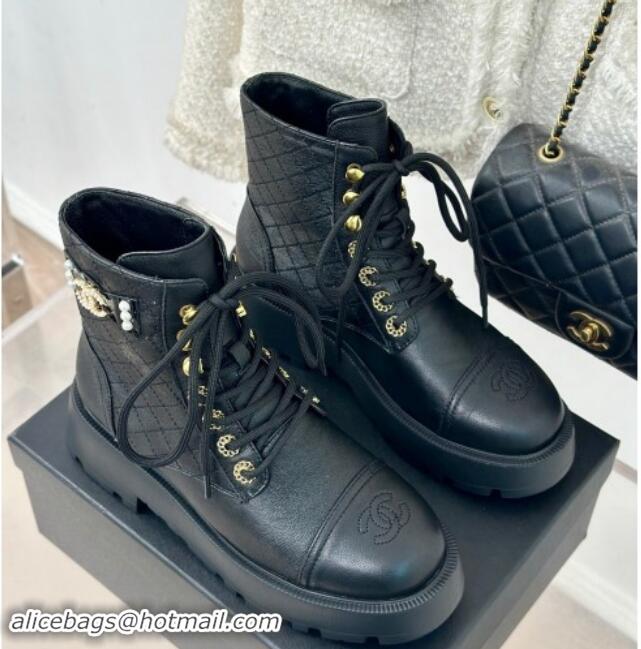 Luxury Chanel Quilted Calfskin Lace-up Platform Ankle Boots with Pearls CC Patch Black 909090