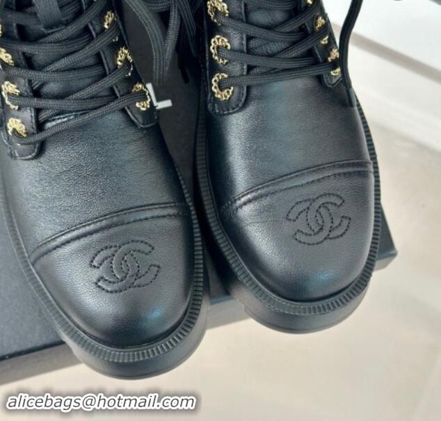 Luxury Chanel Quilted Calfskin Lace-up Platform Ankle Boots with Pearls CC Patch Black 909090