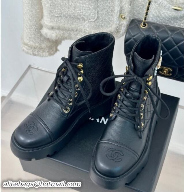 Luxury Chanel Quilted Calfskin Lace-up Platform Ankle Boots with Pearls CC Patch Black 909090