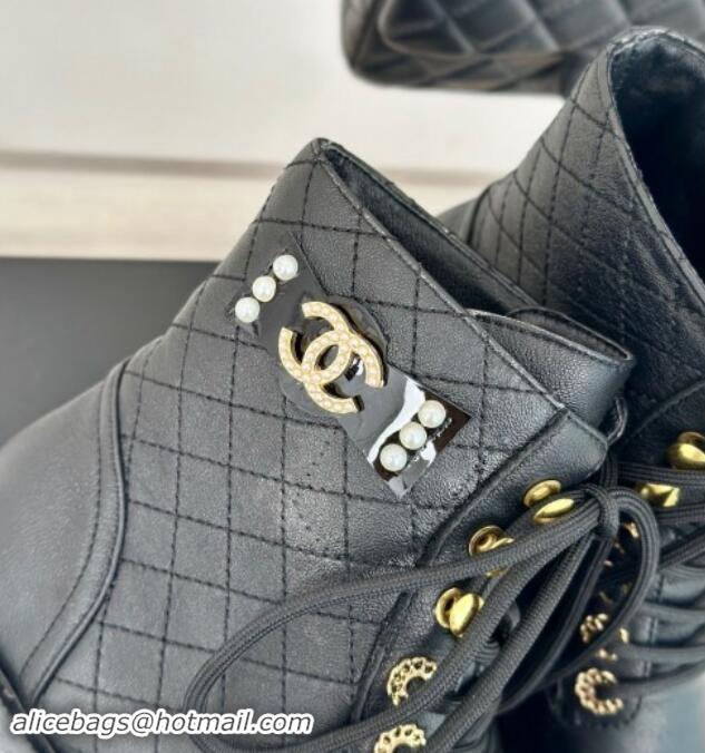 Luxury Chanel Quilted Calfskin Lace-up Platform Ankle Boots with Pearls CC Patch Black 909090