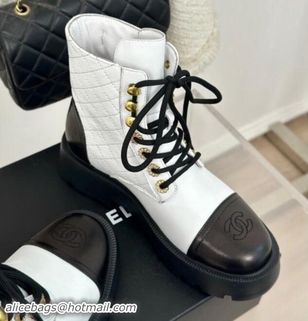 Fashion Chanel Quilted Calfskin Lace-up Platform Ankle Boots with Pearls CC Patch White 909092