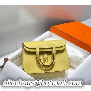 Promotional Hermes Halzan 25cm Bag in Togo Calfskin H092501 Chick Yellow 2024