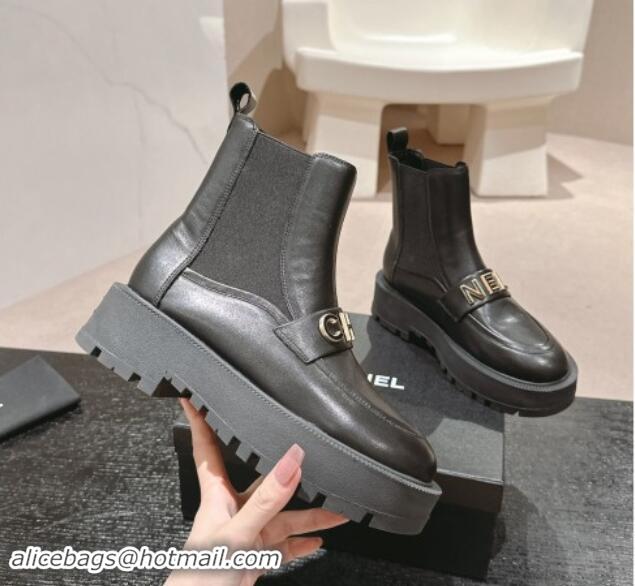 Charming Chanel Calfskin Leather Chelsea Platform Ankle Boots with CHANEL Band Black 909109