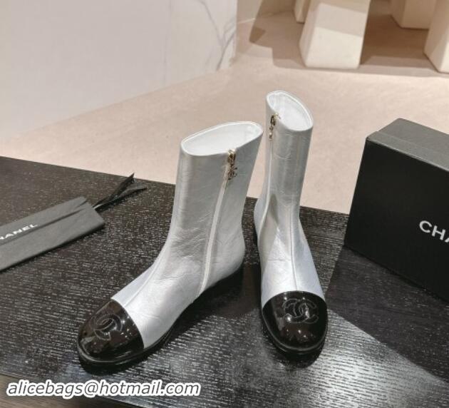 Best Grade Chanel Calfskin Flat Ankle Boots Silver 910001