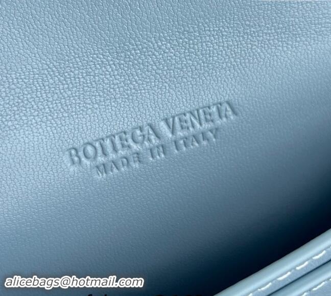 Good Taste Bottega Veneta Cassette Business Card Case Wallet in Intrecciato Lambskin 651396 Ice Blue 2024