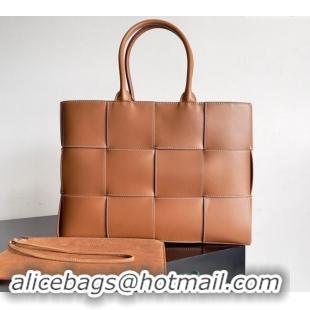 Reasonable Price Bottega Veneta Medium Arco Tote Bag in Intrecciato Leather 729244 Brown 2024