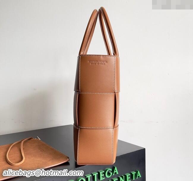 Reasonable Price Bottega Veneta Medium Arco Tote Bag in Intrecciato Leather 729244 Brown 2024