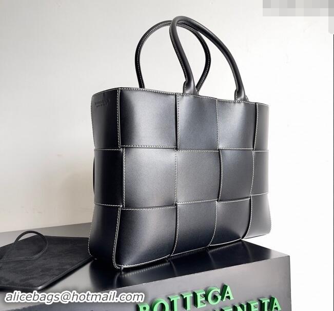 Well Crafted Bottega Veneta Medium Arco Tote Bag in Intrecciato Leather 729244 Black/Stitching 2024