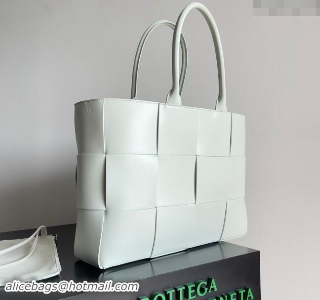 Best Quality Bottega Veneta Medium Arco Tote Bag in Intrecciato Leather 729244 Glacier Blue 2024