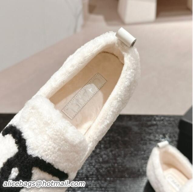 Grade Quality Chanel Wool Fur Flat CC Loafers White 910010