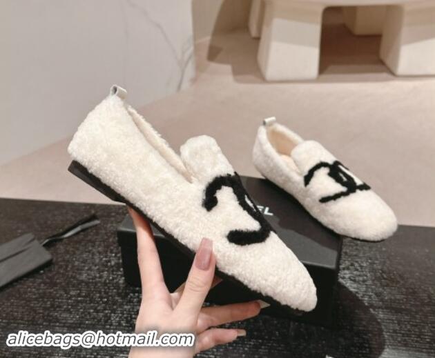 Grade Quality Chanel Wool Fur Flat CC Loafers White 910010