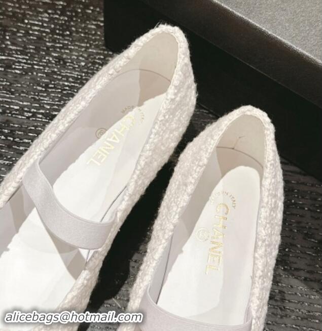 Best Grade Chanel Tweed Pointed Pumps White 910012