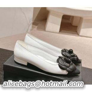 Cheap Price Chanel Calfskin Ballet Flats with Camellia Bloom White 910029