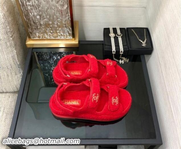 Luxurious Chanel Fur Flat Strap Sandals with Chain CC Red 910049