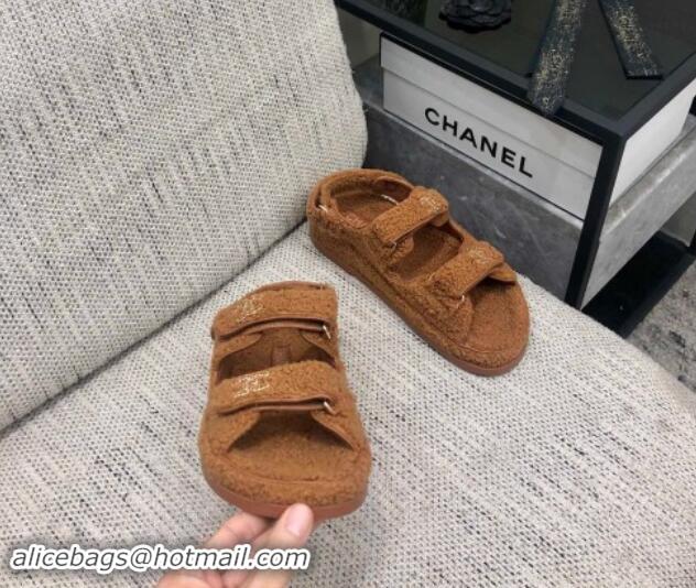 Durable Chanel Fur Flat Strap Sandals with Chain CC Brown 910053