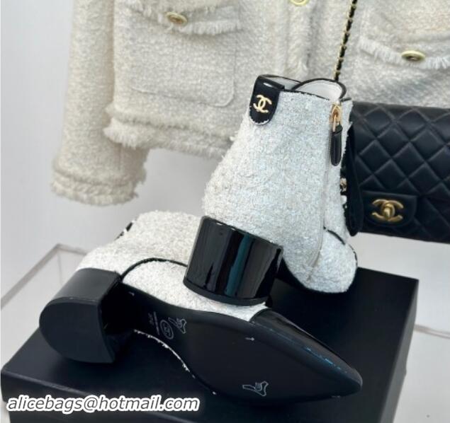 Charming Chanel Tweed & Patent Calfskin Lace-up Ankle Boots with Sequins and Beads White 910055